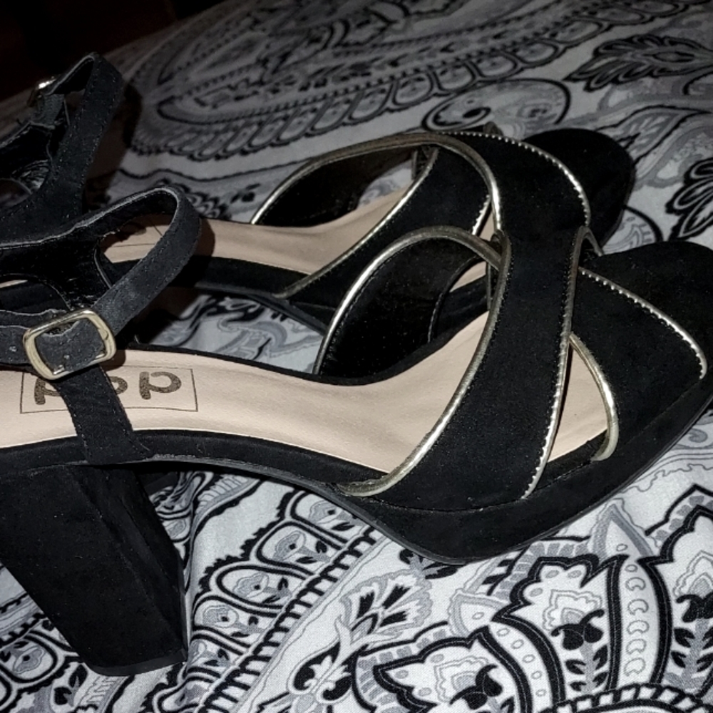 Pop womens delighted heels